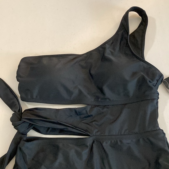 Mycoco Women's One Shoulder Black one piece Swimsuit. Size 10 - Picture 3 of 11